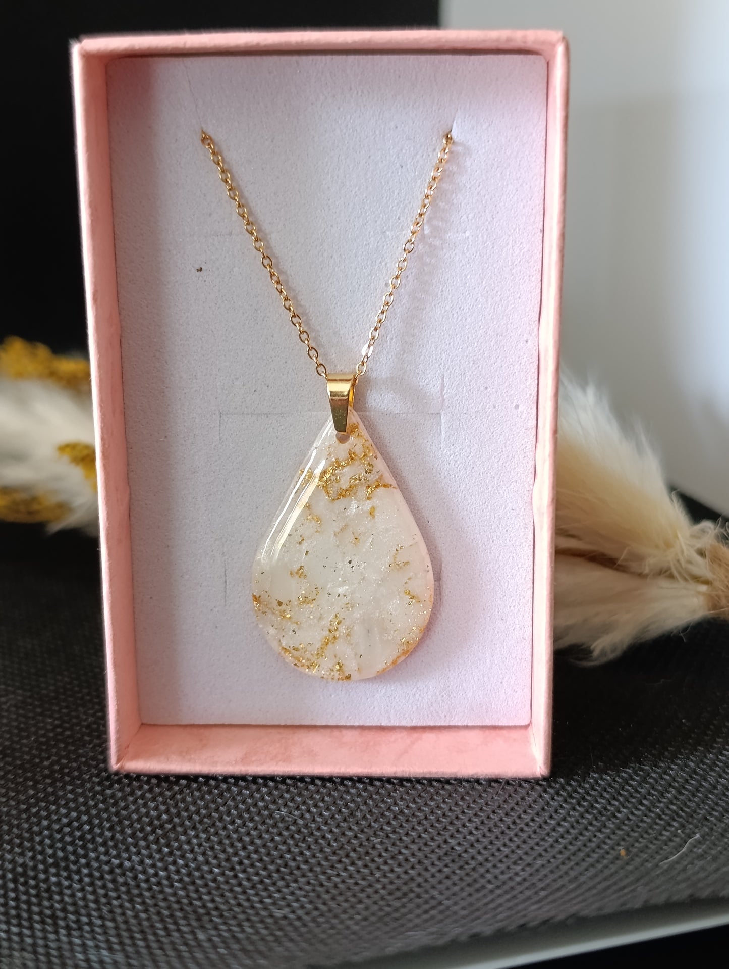 Coffret goutte or