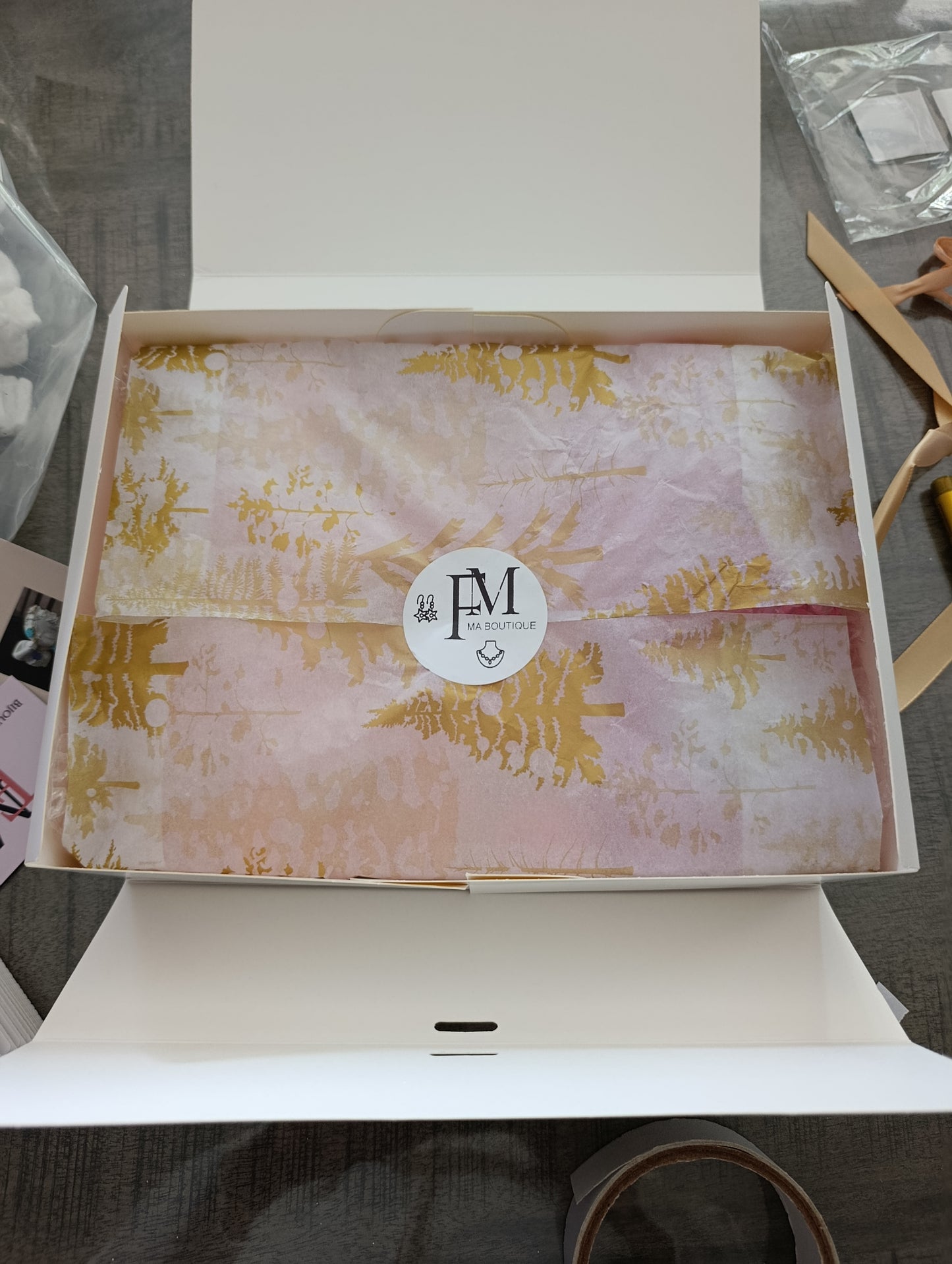 Calendrier de l'avent 12 cases 2025